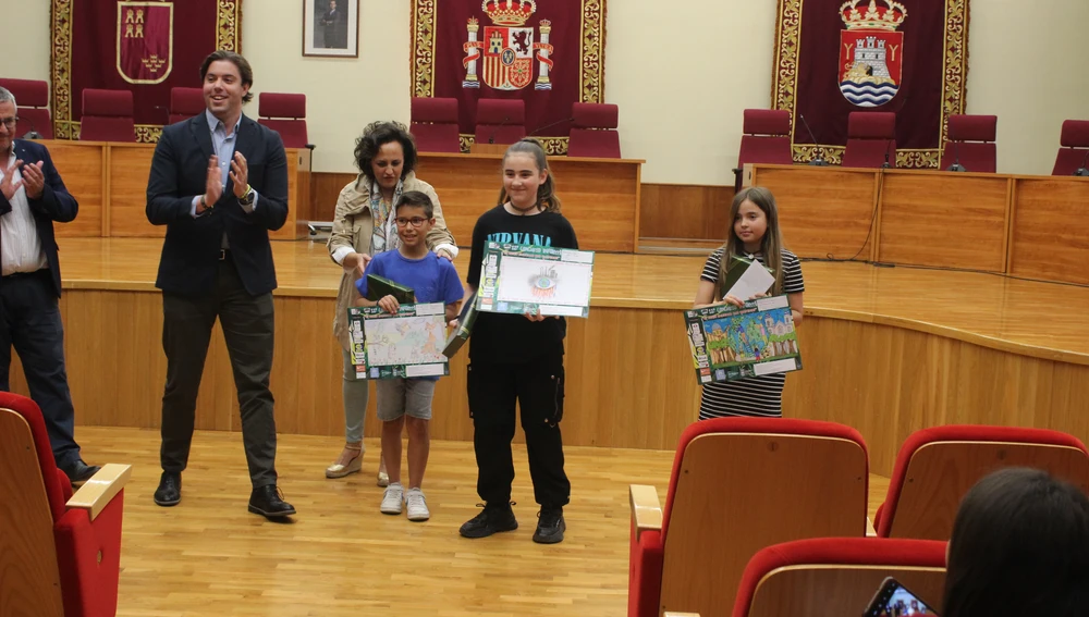 Los niños ganadores. Los niños ganadores.
