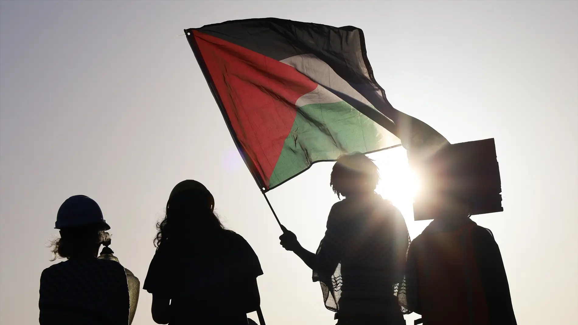 Rafat valora positivamente que España reconozca el Estado de Palestina