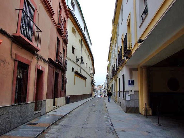 El ayuntamiento renuncia a una obra de cinco meses en la calle Alfaros El ayuntamiento renuncia a una obra de cinco meses en la calle Alfaros