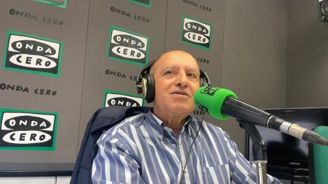 El presidente de SECOT Castell&oacute;n, Juan Jos&eacute; Montoro, visita nuestros estudios.