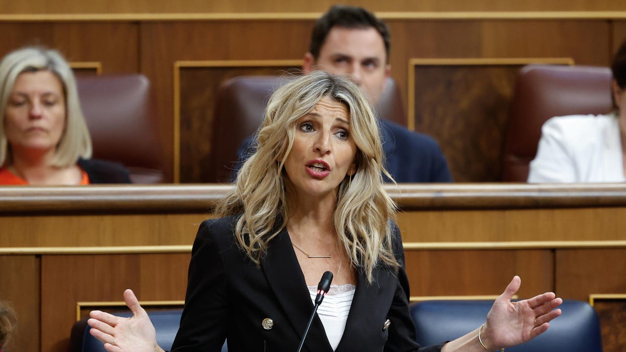 La embajadora de Israel en España ve "intolerables" las palabras de Yolanda Díaz por usar un "lema de Hamás" | Onda Cero Radio