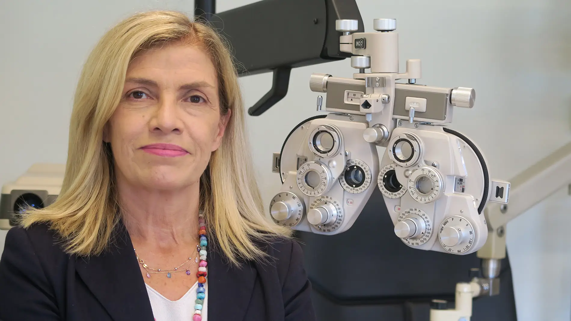 O Colexio de Ópticos de Galicia sinala que o 59% das persoas con estudos superiores son miopes
