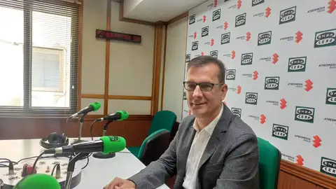 Luis Fernando Villanueva Luis Fernando Villanueva