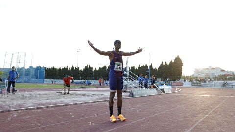 Jordan Díaz tras su salto en Castellón