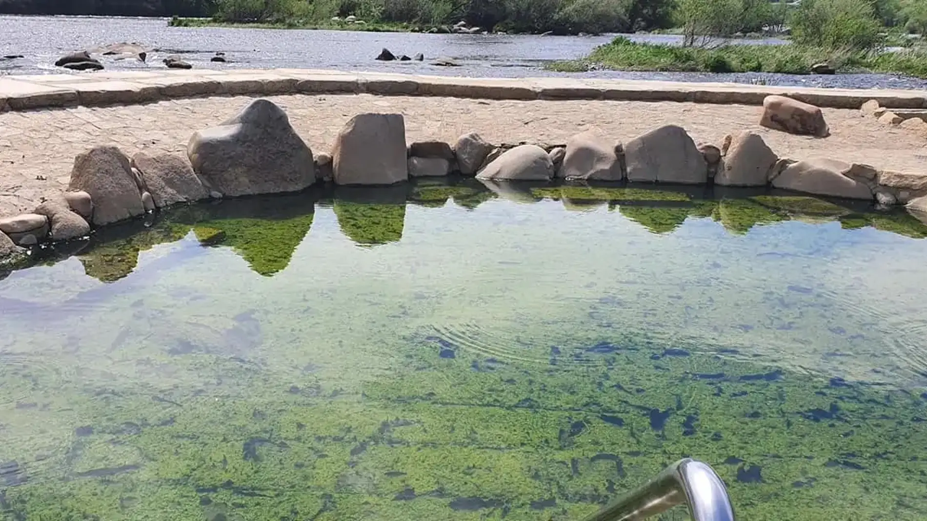 O PP denuncia o estado de abandono dos espacios termais da cidade O PP denuncia o estado de abandono dos espacios termais da cidade