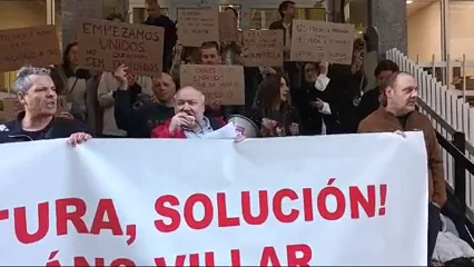 Nova protesta da ANPA do colexio Irmáns Vilar de Ourenes Nova protesta da ANPA do colexio Irmáns Vilar de Ourenes