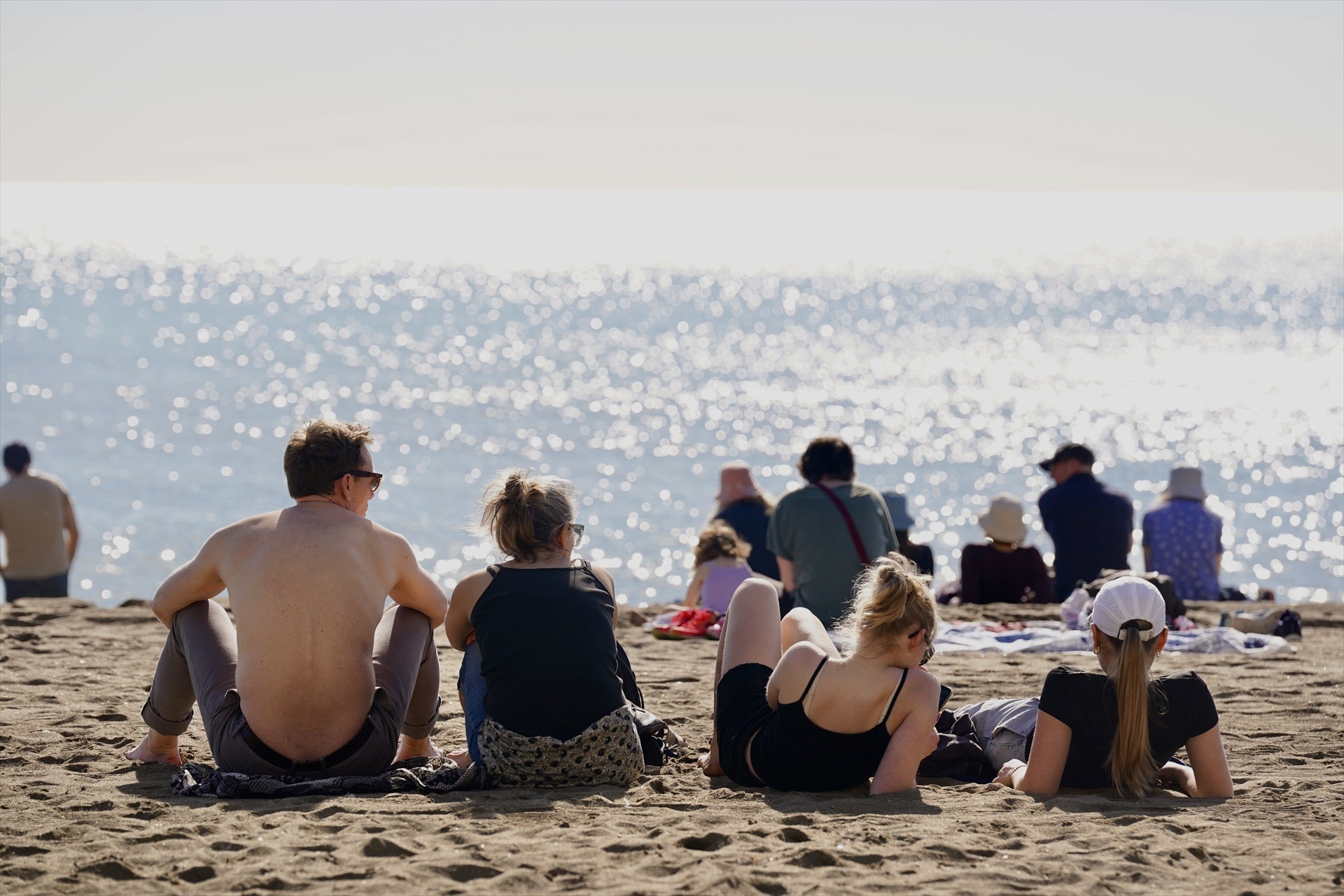 Alerta en estas provincias por calor de hasta 36 grados durante este fin de semana Alerta en estas provincias por calor de hasta 36 grados durante este fin de semana