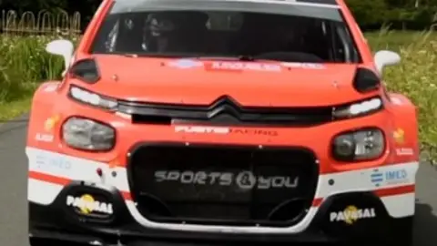 Miguel Fuster estrena coche mañana sábado en el Rally de Narón Miguel Fuster estrena coche mañana sábado en el Rally de Narón