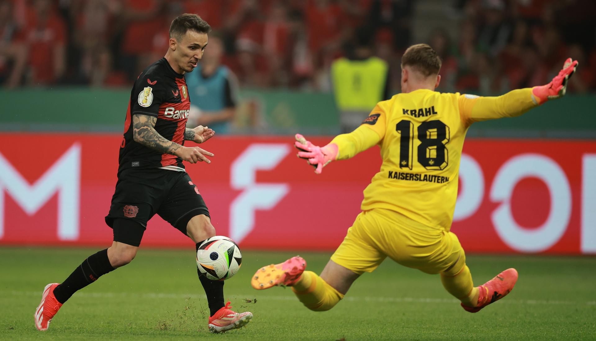 Grimaldo: "Hemos conseguido un doblete y hemos hecho historia" Grimaldo: "Hemos conseguido un doblete y hemos hecho historia"