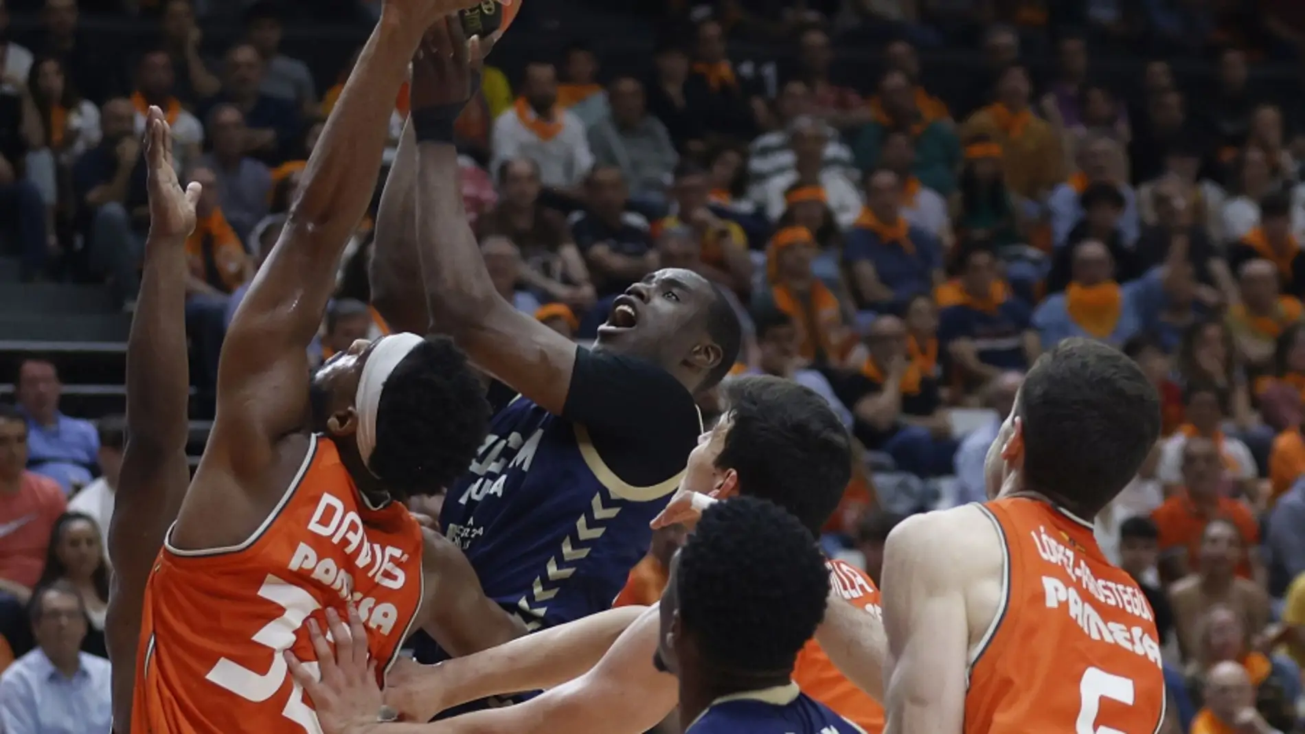 Valencia Basket dice adiós a una triste temporada