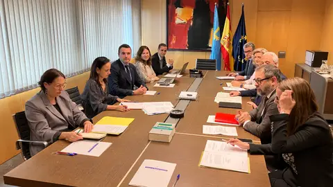 Reunión de la comisión mixta entre la sala de Gobierno del Tribunal Superior de Justicia de Asturias (TSJA) y el Principado. Reunión de la comisión mixta entre la sala de Gobierno del Tribunal Superior de Justicia de Asturias (TSJA) y el Principado