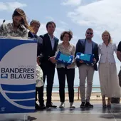 Los municipios de la Marina Baixa recogen sus Banderas Azules en Alcossebre Los municipios de la Marina Baixa recogen sus Banderas Azules en Alcossebre