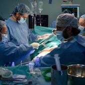 El Clínic es el único hospital de Europa con un programa de cirugía robótica de la válvula aórtica