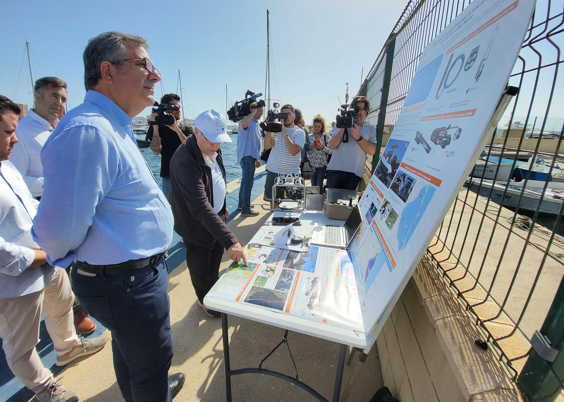 Un mapa cartográfico detallado del fondo marino del Mar Menor permitirá conocer la evolución de sus ecosistemas Un mapa cartográfico detallado del fondo marino del Mar Menor permitirá conocer la evolución de sus ecosistemas