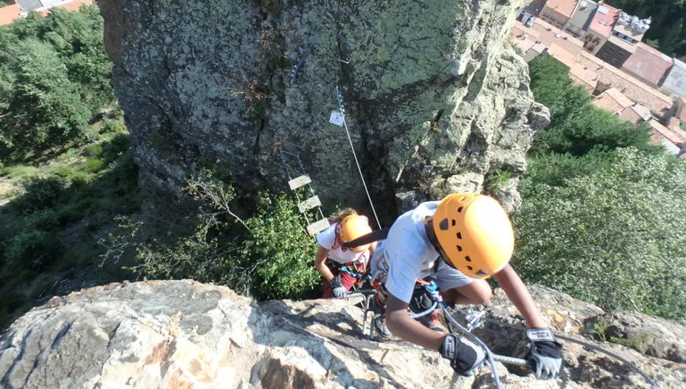 Via ferrata de la Roca de la Creu Via ferrata de la Roca de la Creu