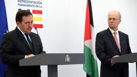 El primer ministre de l'Autoritat Palestina, Mohammad Mustafa, i el ministre d'Exteriors espanyol, Jos&eacute; Manuel Albares