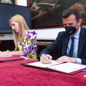 Firma del convenio en el Ayuntamiento de Cádiz Firma del convenio en el Ayuntamiento de Cádiz