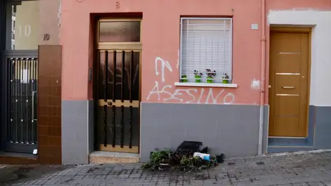 Muere en un incendio el sospechoso de la muerte del hombre decapitado en Badalona Muere en un incendio el sospechoso de la muerte del hombre decapitado en Badalona