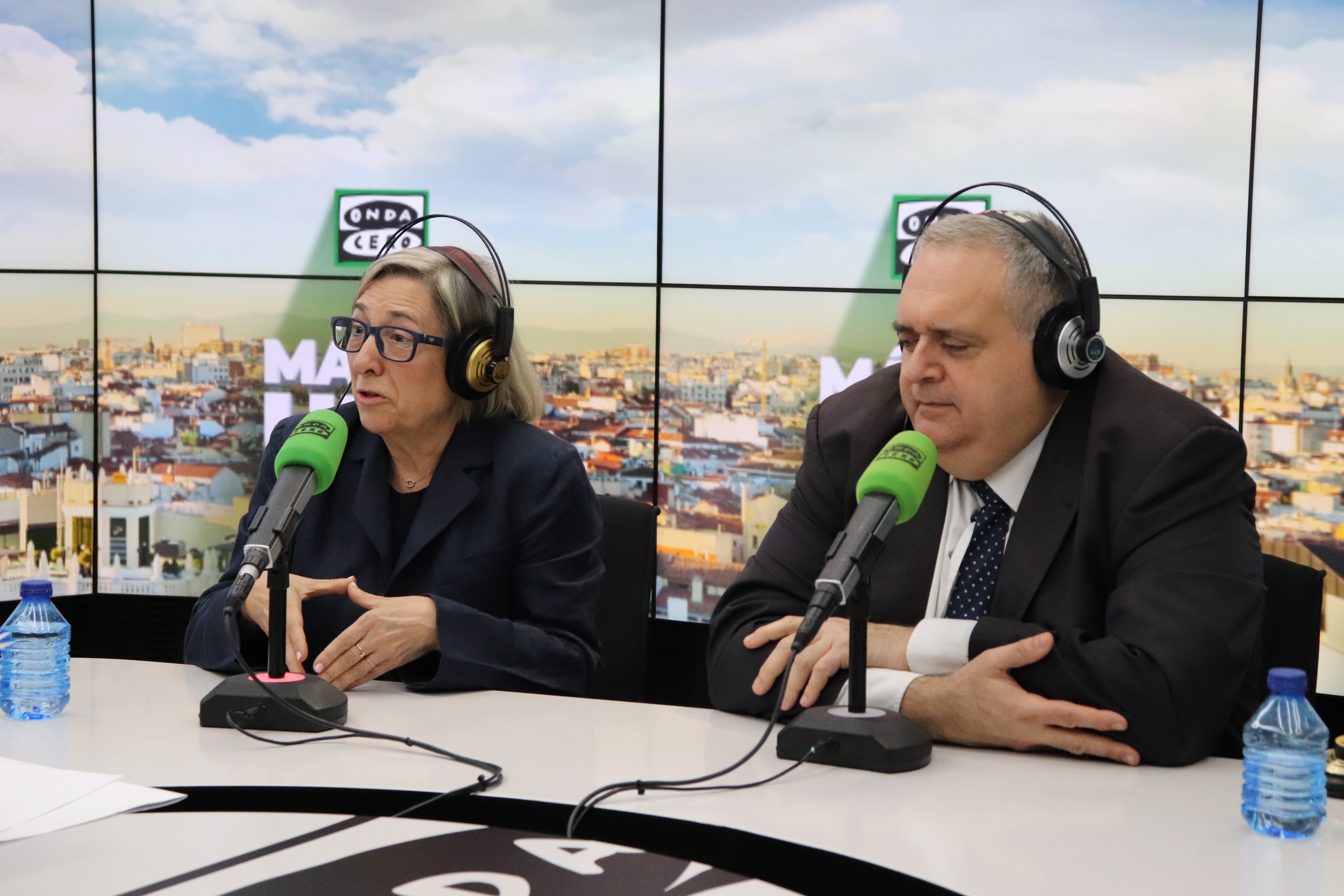 La masonería, una escuela de ciudadanía basada en la libertad, igualdad y fraternidad La masonería, una escuela de ciudadanía basada en la libertad, igualdad y fraternidad