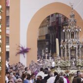 Detalle de la Custodia del Corpus a su paso por la Plaza de San Francisco durante la reciente celebración, el 16 de junio