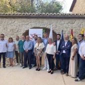 La Associació Santa Marta presenta los cargos de las fiestas de Moros i Cristians 2024 de la Vila Joiosa. La Associació Santa Marta presenta los cargos de las fiestas de Moros i Cristians 2024 de la Vila Joiosa.