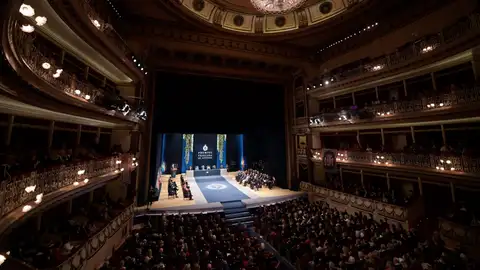 Imagen de archivo de un momento de la ceremonia de la 42 edición de los Premios Princesa de Asturias | Archivo Imagen de archivo de un momento de la ceremonia de la 42 edición de los Premios Princesa de Asturias | Archivo