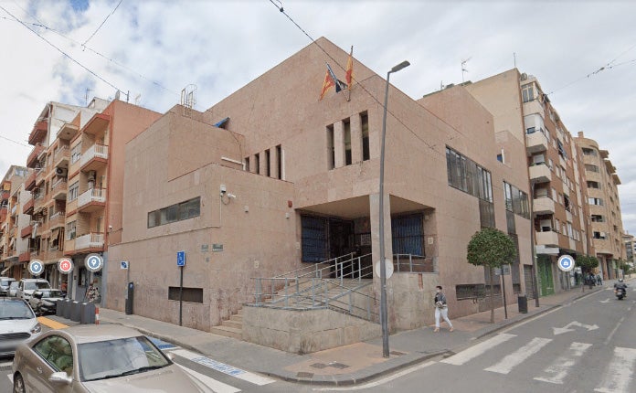 La juez decreta el sobreseimiento provisional por falta de autor conocido de la causa en la que se investiga el asesinato del piloto que desertó del Ejército ruso La juez decreta el sobreseimiento provisional por falta de autor conocido de la causa en la que se investiga el asesinato del piloto que desertó del Ejército ruso