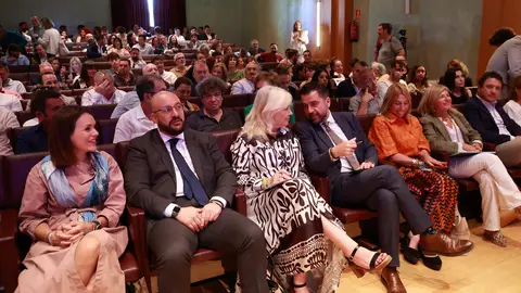 Instantes del acto celebrado por el 50 aniversario de la Diputación de Cádiz Instantes del acto celebrado por el 50 aniversario de la Diputación de Cádiz