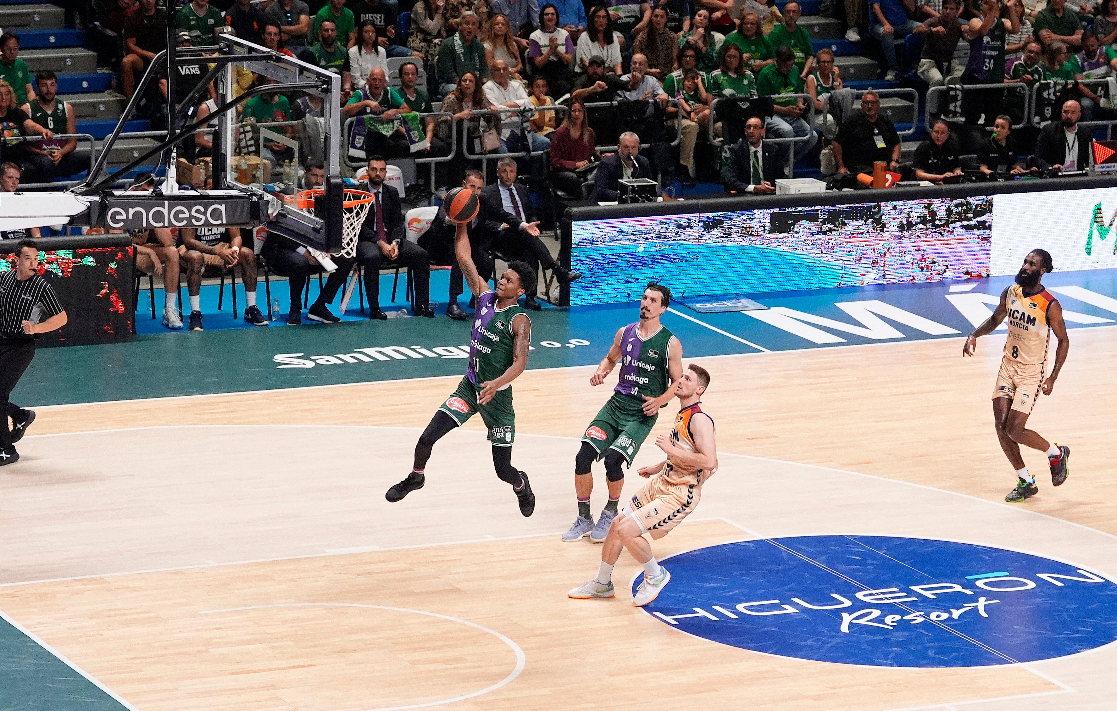 El UCAM arrebata el factor campo al Unicaja El UCAM arrebata el factor campo al Unicaja