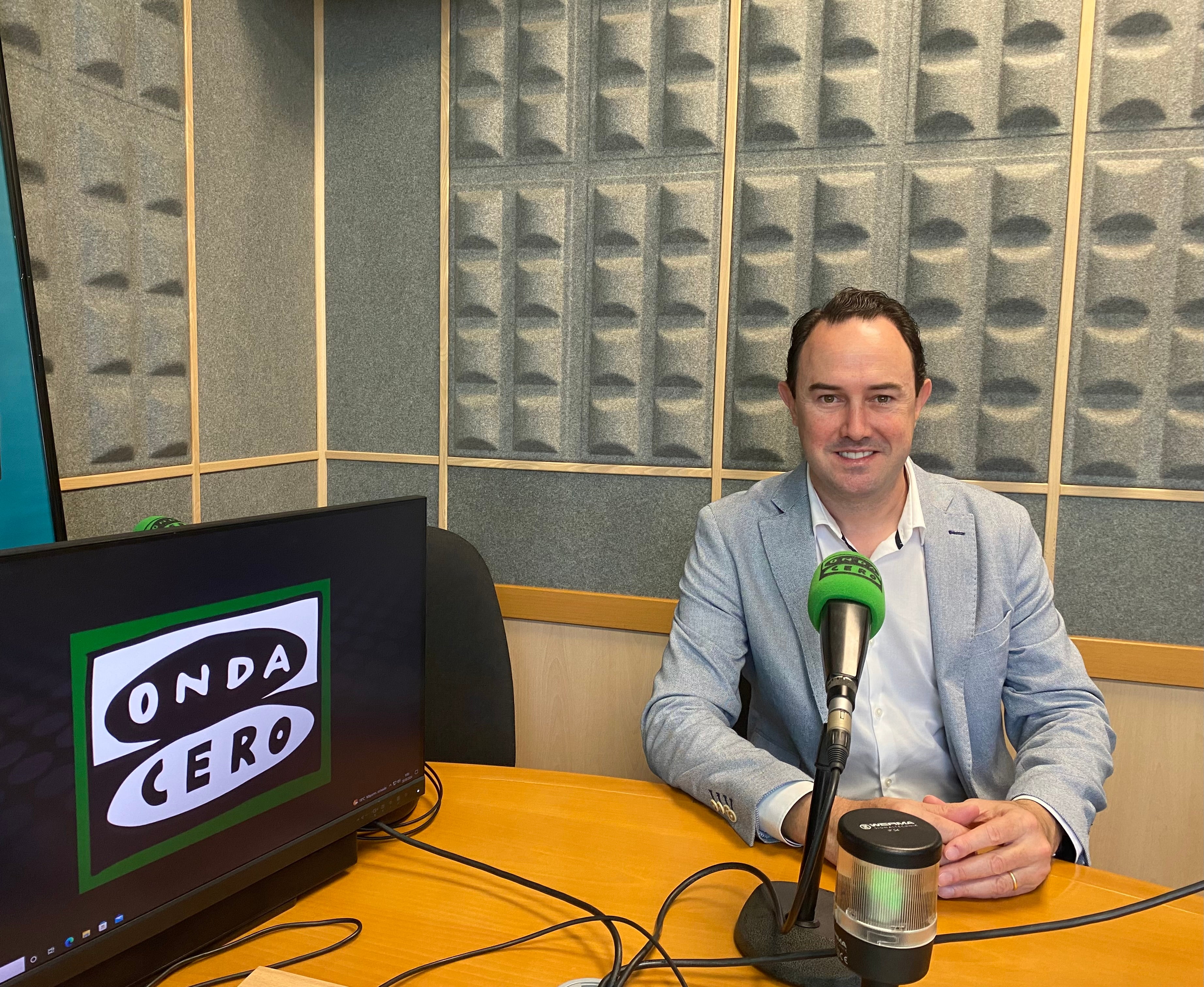 Talento y Experiencia forma y da empleo a personas con discapacidad. Talento y Experiencia forma y da empleo a personas con discapacidad.