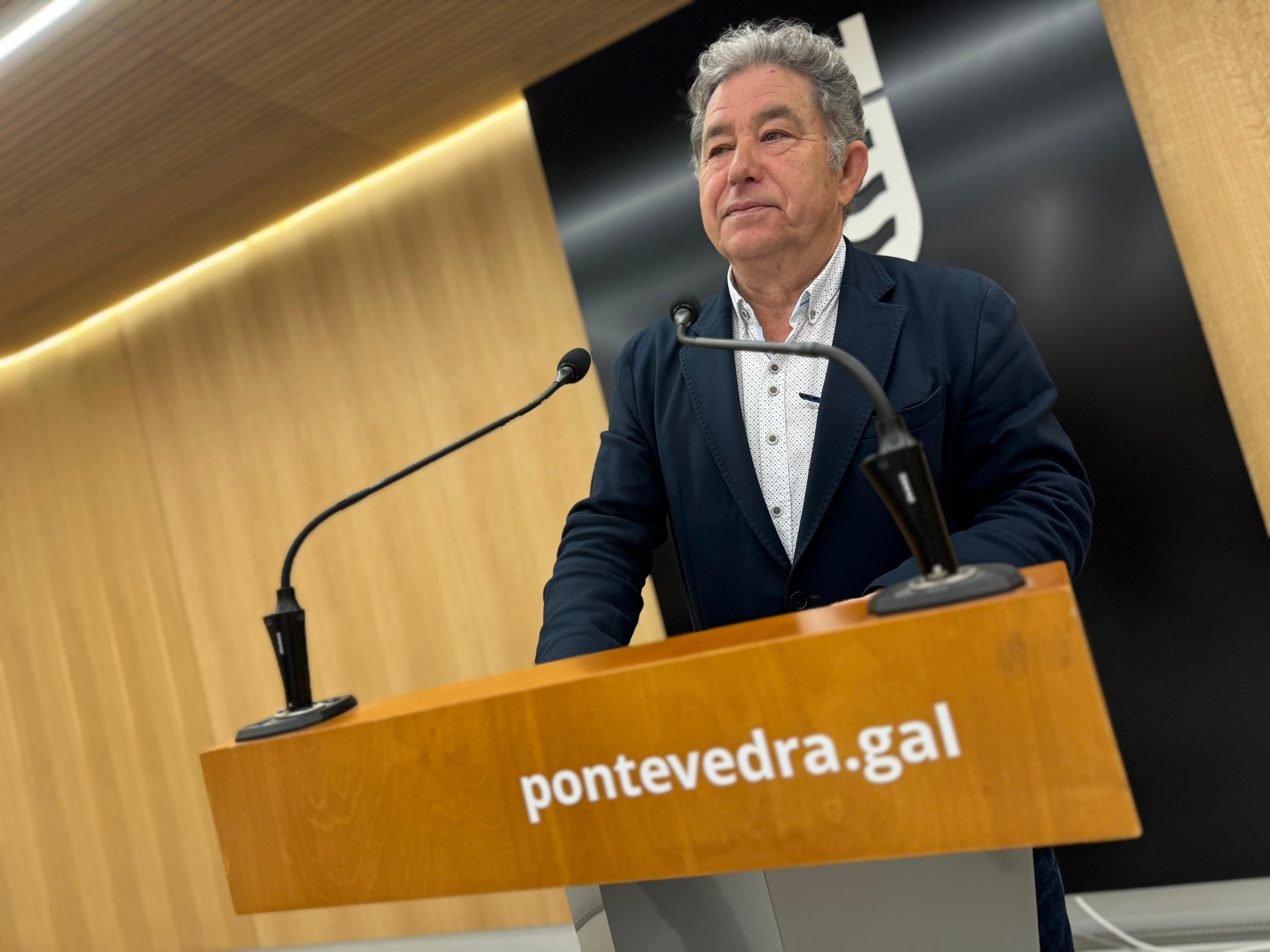 Lores remite de novo á Xunta o expediente da Variante de Alba apoiado por oito colectivos veciñais Lores remite de novo á Xunta o expediente da Variante de Alba apoiado por oito colectivos veciñais