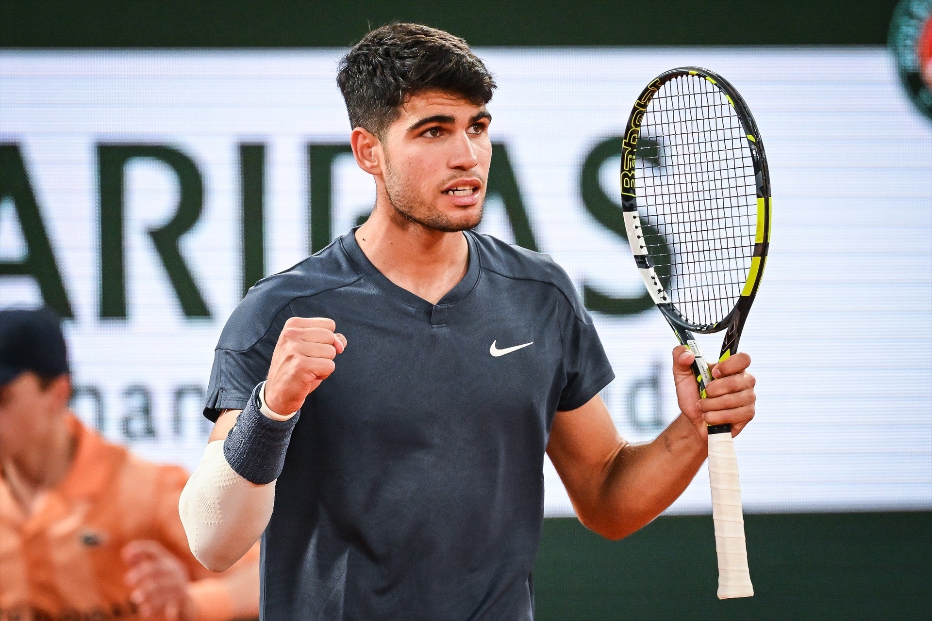 A qué hora y dónde ver el partido de Carlos Alcaraz en Roland Garros contra Jesper de Jong A qué hora y dónde ver el partido de Carlos Alcaraz en Roland Garros contra Jesper de Jong