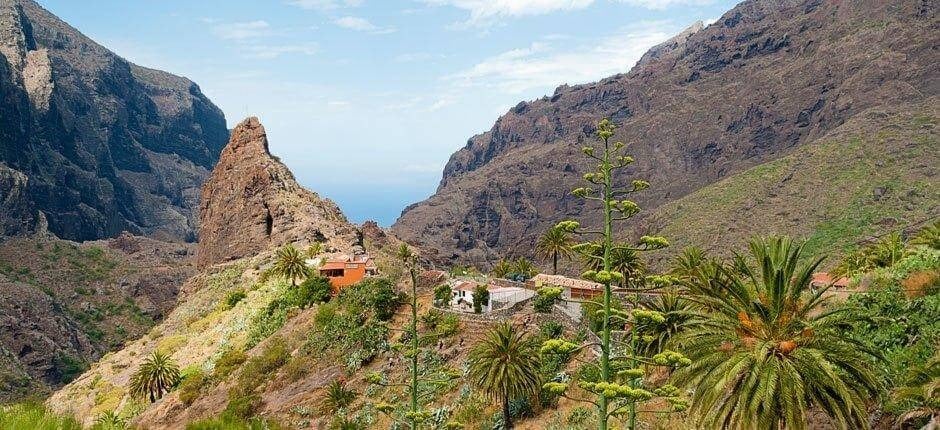 La primera 'tasa turística' de Canarias se cobrará en Tenerife por entrar en Masca La primera 'tasa turística' de Canarias se cobrará en Tenerife por entrar en Masca