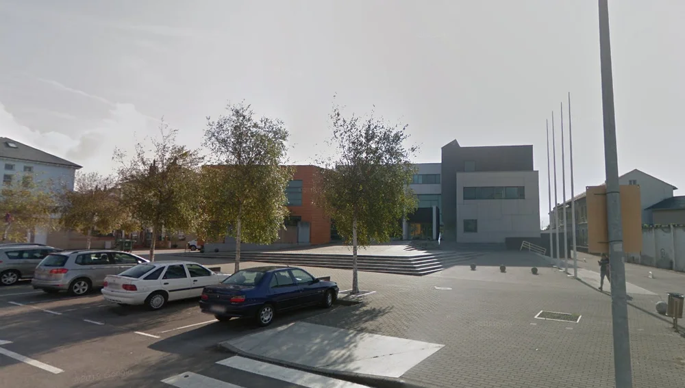 El SIMPA advierte de la falta de médicos en AP en Valdés y Vegadeo. El SIMPA advierte de la falta de médicos en AP en Valdés y Vegadeo.