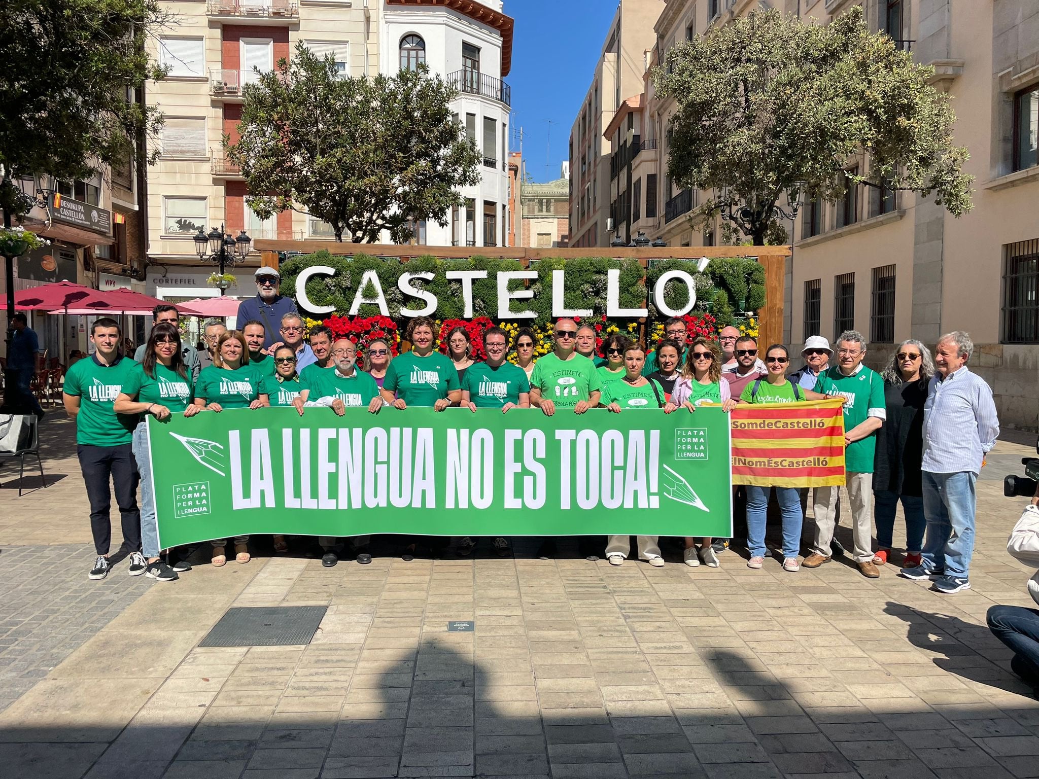 El Pleno del Ayuntamiento de Castelló aprueba el cambio de denominación de la ciudad en la forma bilingüe El Pleno del Ayuntamiento de Castelló aprueba el cambio de denominación de la ciudad en la forma bilingüe