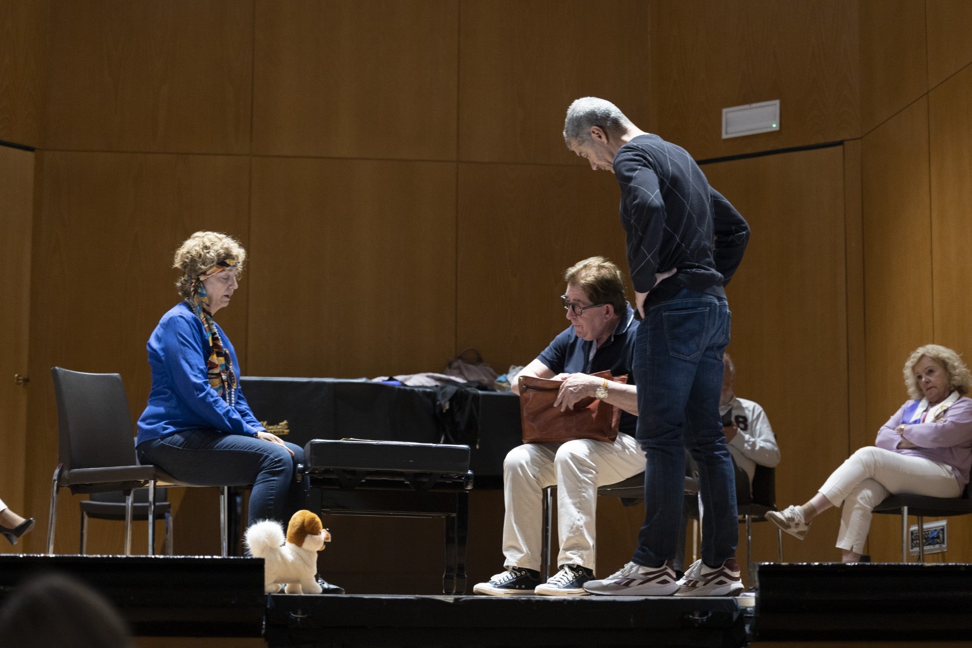 Gran éxito en el debut de la Escuela de Teatro del Ateneo de la mano de Toni Cantó Gran éxito en el debut de la Escuela de Teatro del Ateneo de la mano de Toni Cantó