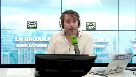 El monólogo de las ocho: "Page levanta Castilla La Mancha contra la humillante transacción que ha permitido a Sánchez seguir en el Gobierno" El monólogo de las ocho: "Page levanta Castilla La Mancha contra la humillante transacción que ha permitido a Sánchez seguir en el Gobierno"