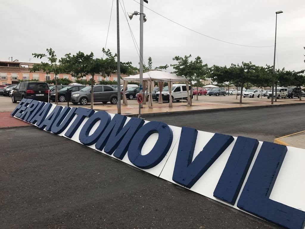 Almoradí celebra su XXX Feria del Automóvil de Ocasión con más de 300 vehículos en exposición y venta Almoradí celebra su XXX Feria del Automóvil de Ocasión con más de 300 vehículos en exposición y venta
