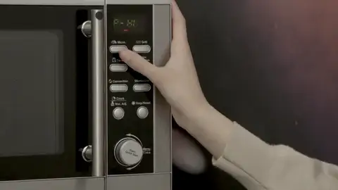 Pueden perder propiedades los alimentos al calentarlos en el microondas Pueden perder propiedades los alimentos al calentarlos en el microondas