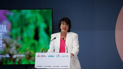 La cabeza de lista de la coalici&oacute;n y miembro de ERC, Diana Riba, interviene durante el acto de &lsquo;Ahora Rep&uacute;blicas&rsquo;, en el C&iacute;rculo de Bellas Artes