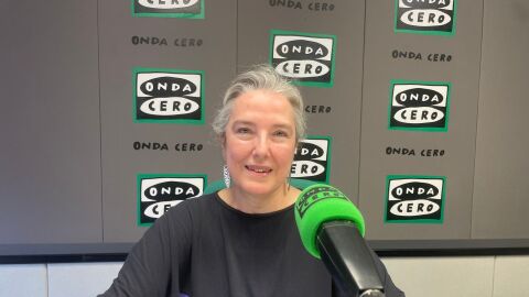 Rossana Zaera en los estudios de Onda Cero Castellón. 