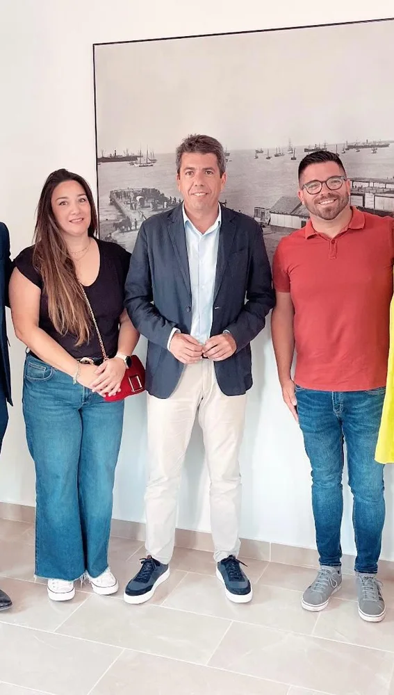 El Comité de Empresa del Hospital de Torrevieja se ha reunido con el president de la Generalitat Valenciana por vez primera