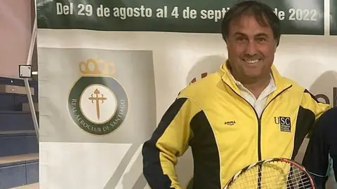 Manuel Mira, piloto del Real Aeroclub de Santiago: "Manuel "Coco" Rey Cordeiro era un hombre que amaba la aviación, se murió un gran piloto y una gran persona" Manuel Mira, piloto del Real Aeroclub de Santiago: "Manuel "Coco" Rey Cordeiro era un hombre que amaba la aviación, se murió un gran piloto y una gran persona"