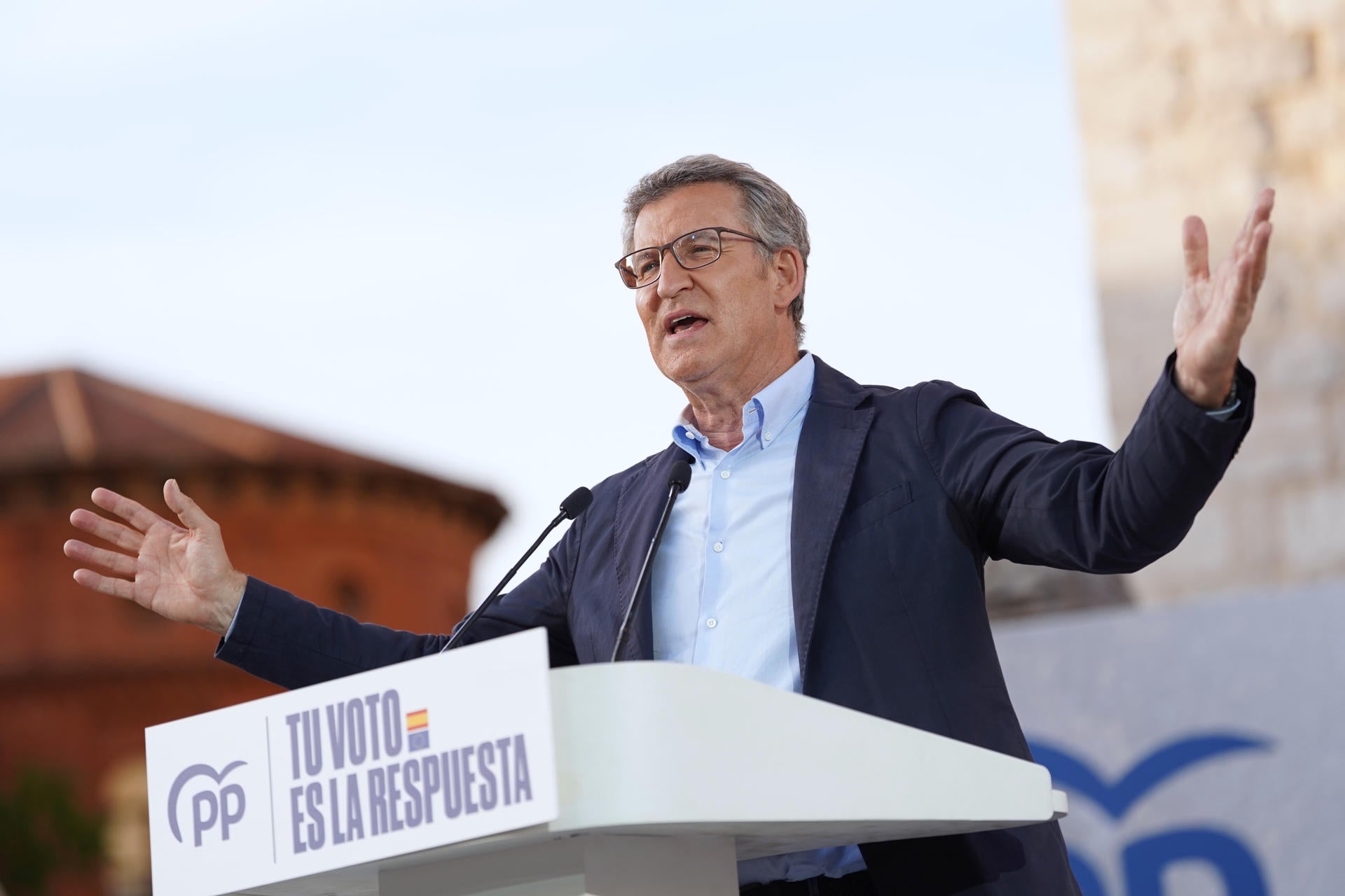 Feijóo ve la nueva carta del presidente: "La segunda dosis del melodrama de Sánchez" Feijóo ve la nueva carta del presidente: "La segunda dosis del melodrama de Sánchez"