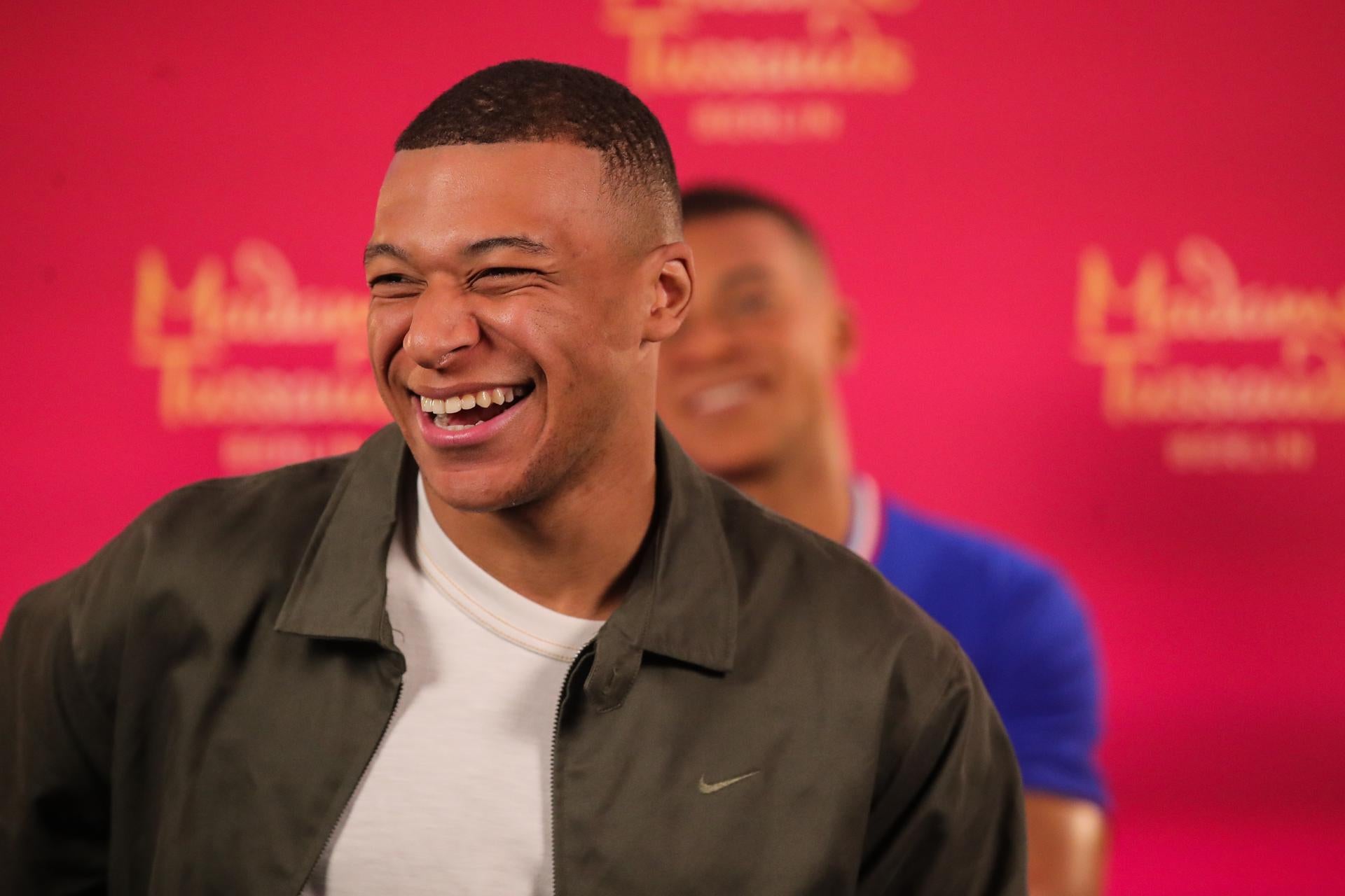 Luis Fernández: "Hoy Mbappé está cumpliendo un sueño" Luis Fernández: "Hoy Mbappé está cumpliendo un sueño"