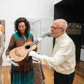 Almería adquiere la segunda guitarra más antigua del maestro Antonio de Torres Almería adquiere la segunda guitarra más antigua del maestro Antonio de Torres