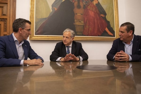 Diputación y Telefónica sientan las bases de una futura colaboración para la conectividad digital Diputación y Telefónica sientan las bases de una futura colaboración para la conectividad digital