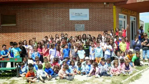 El Colegio Maristas y Ntra. Sra. de la Providencia de Palencia y el CEIP Alonso Berruguete de Paredes de Nava recibirán el distintivo de Calidad Escuelas para la Sostenibilidad .