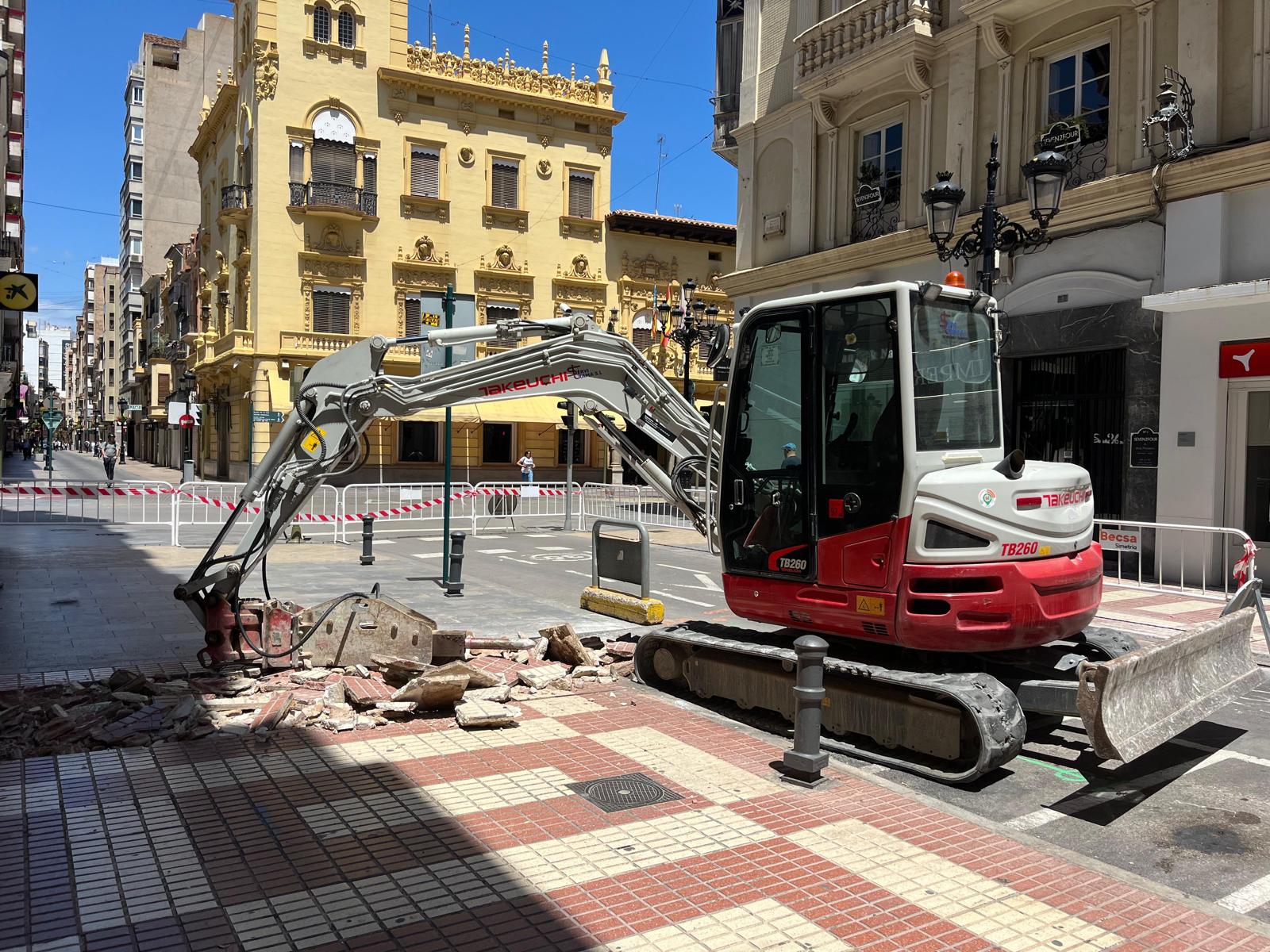 Comienzan las obras de la Zona de Bajas Emisiones en la calle Trinidad Comienzan las obras de la Zona de Bajas Emisiones en la calle Trinidad