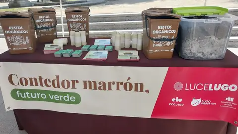 Presentación del contenedor marrón onda cero